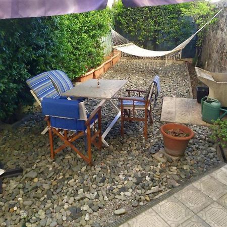 Apartment With Garden Lucca Exterior photo